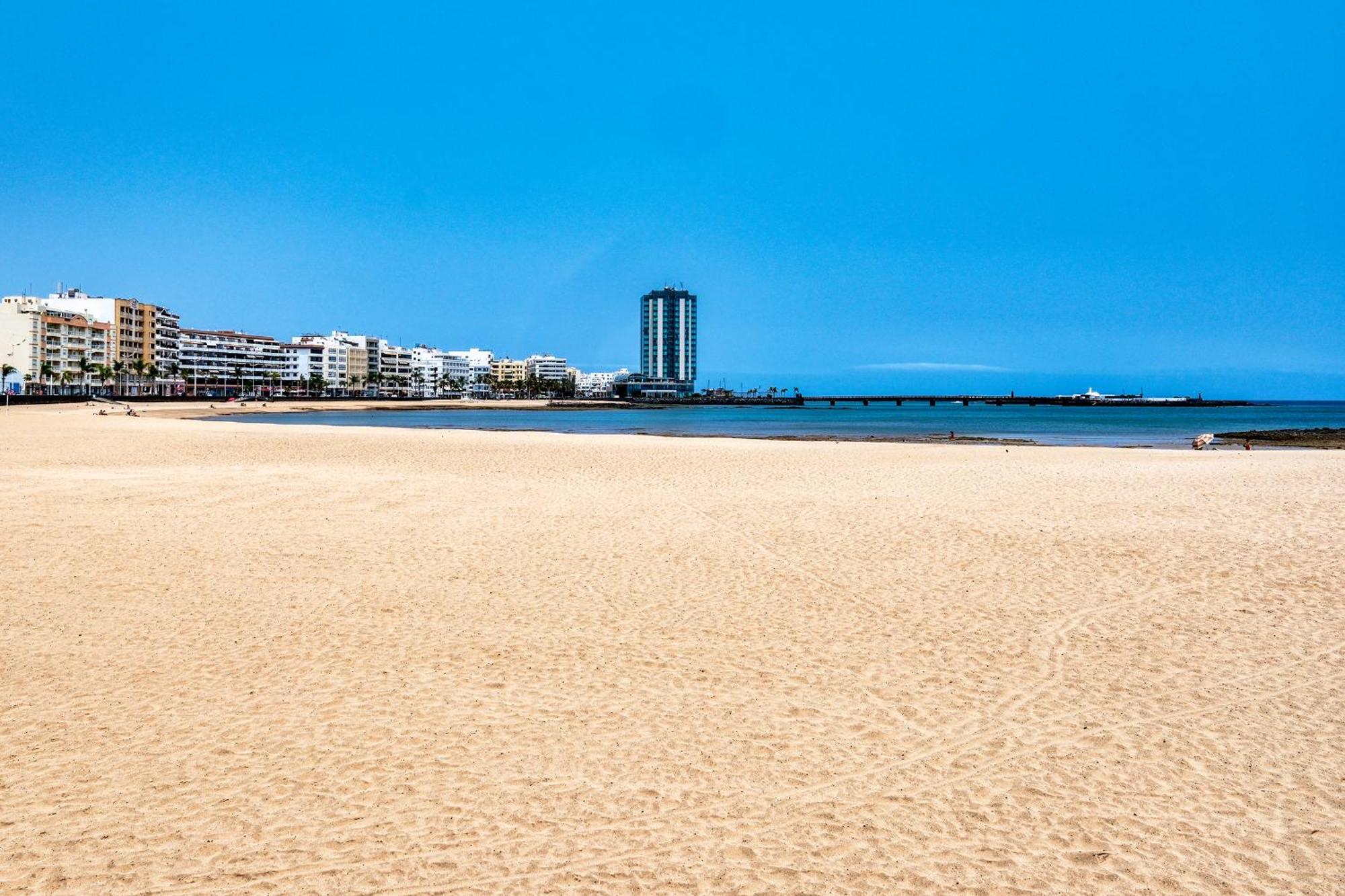 El Reducto Beach-First Line Of The Sea Arrecife  Exteriér fotografie